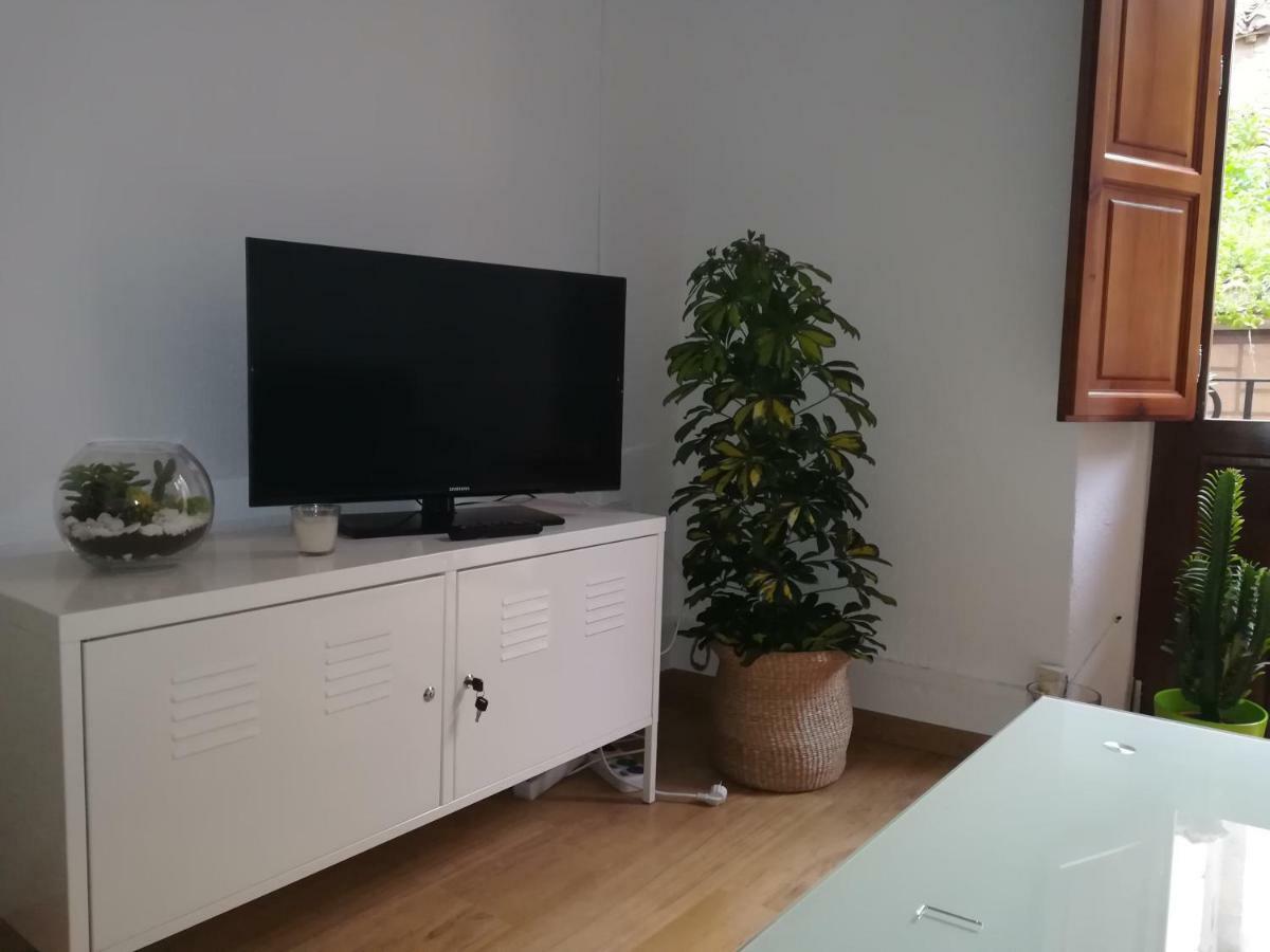 Nice Apartment In The Center Of Granada Eksteriør billede